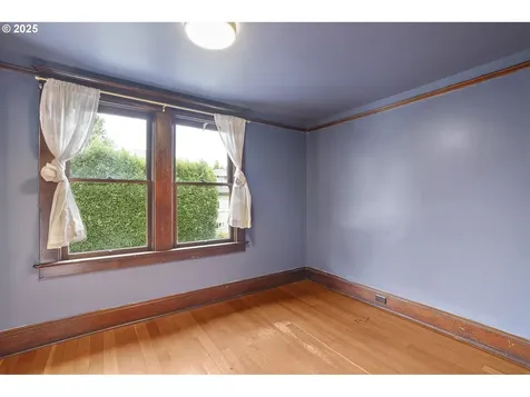 1324 SE 50th Avenue Portland OR 97215