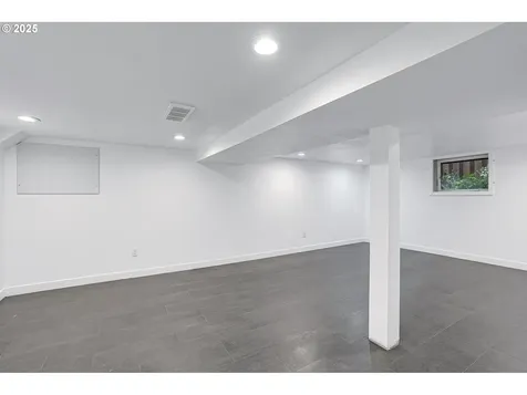 1324 SE 50th Avenue Portland OR 97215
