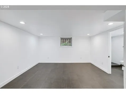 1324 SE 50th Avenue Portland OR 97215