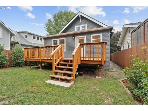 1324 SE 50th Avenue Portland OR 97215