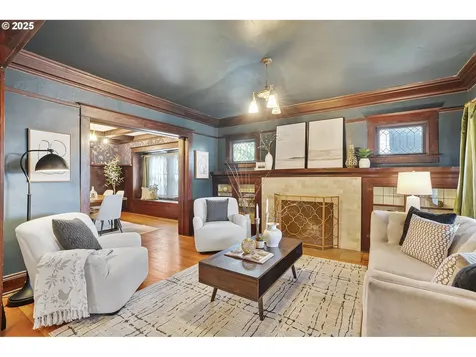 1324 SE 50th Avenue Portland OR 97215