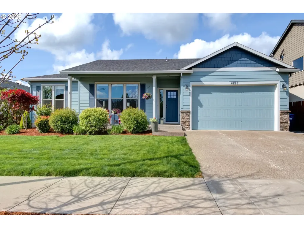 1297 Daylily Street Woodburn OR 97071