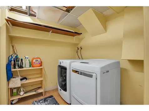 3309 SE 179th Avenue Portland OR 97236