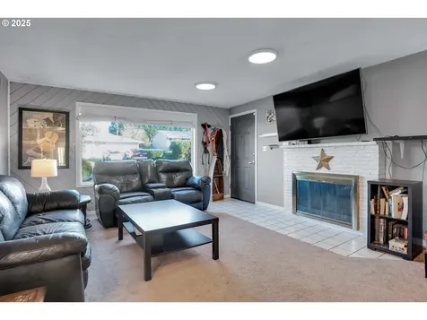 3309 SE 179th Avenue Portland OR 97236
