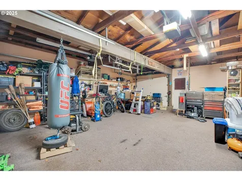 3309 SE 179th Avenue Portland OR 97236