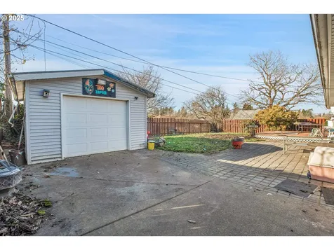 3309 SE 179th Avenue Portland OR 97236