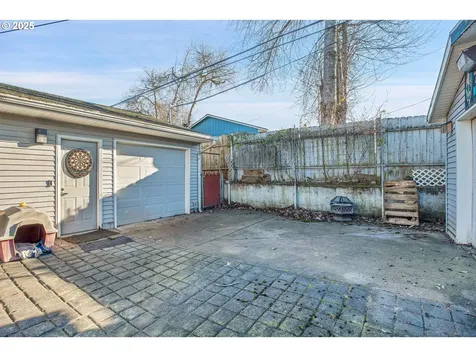 3309 SE 179th Avenue Portland OR 97236