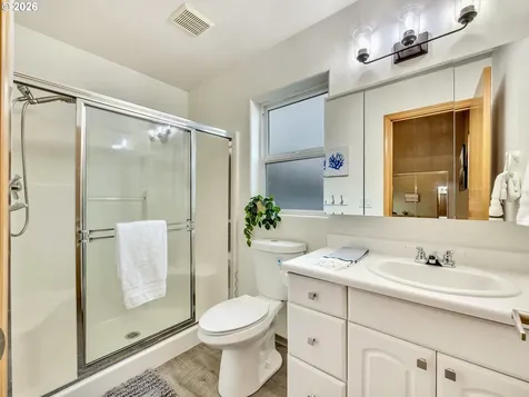 326 Avenue G Seaside OR 97138