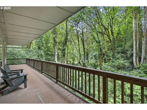 736 SW Burlingame Terrace Portland OR 97239