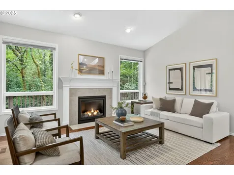 736 SW Burlingame Terrace Portland OR 97239