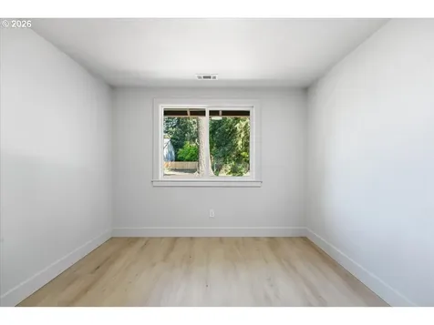 5913 NE 114th Street Vancouver WA 98686