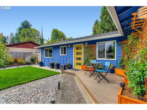 5330 NW Esther Street Vancouver WA 98663