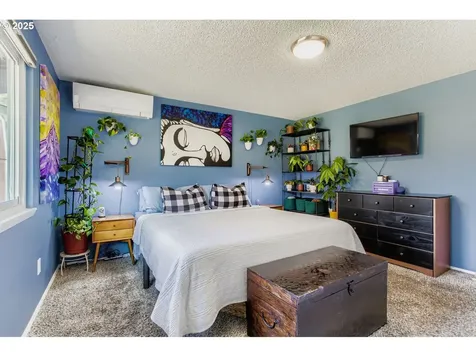 5330 NW Esther Street Vancouver WA 98663