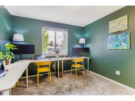 5330 NW Esther Street Vancouver WA 98663