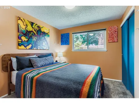 5330 NW Esther Street Vancouver WA 98663