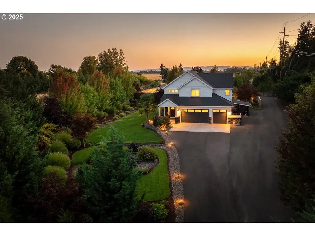8720 SE Morgan Lane Mcminnville OR 97128