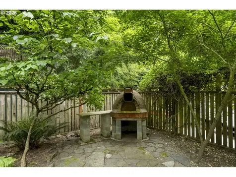 2595 SW 87th Avenue Portland OR 97225