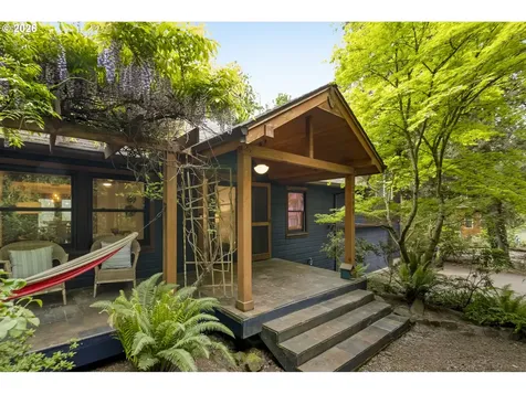 2595 SW 87th Avenue Portland OR 97225