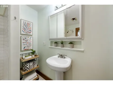 2595 SW 87th Avenue Portland OR 97225