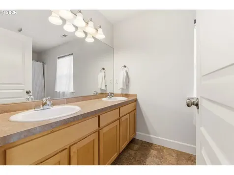 1213 Island Way North Bonneville WA 98639