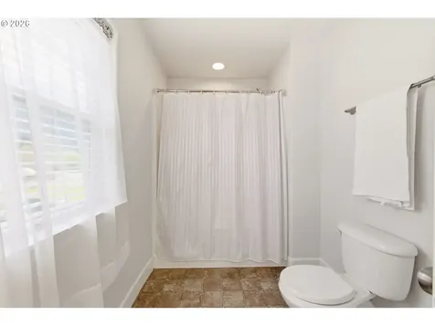 1213 Island Way North Bonneville WA 98639