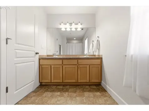 1213 Island Way North Bonneville WA 98639