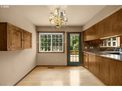 343 NE Hillwood Drive Hillsboro OR 97124