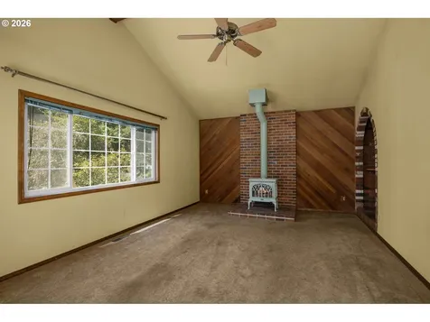 343 NE Hillwood Drive Hillsboro OR 97124