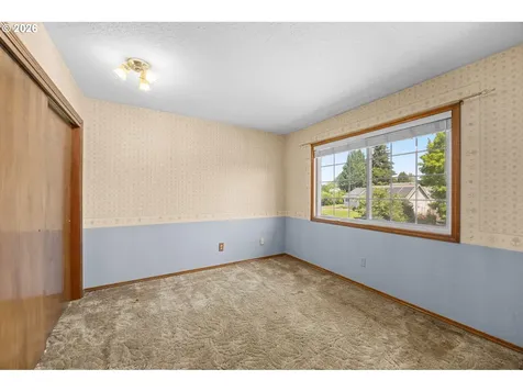 343 NE Hillwood Drive Hillsboro OR 97124