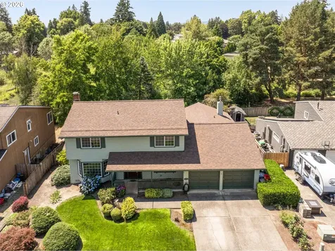 343 NE Hillwood Drive Hillsboro OR 97124