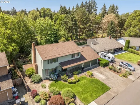 343 NE Hillwood Drive Hillsboro OR 97124
