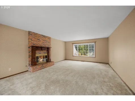 343 NE Hillwood Drive Hillsboro OR 97124