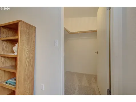 5101 NE 121st Avenue Vancouver WA 98682