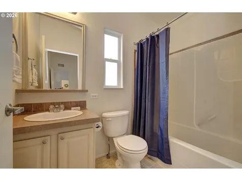 5101 NE 121st Avenue Vancouver WA 98682