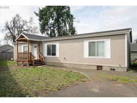975 N 16th Street Cottage Grove OR 97424
