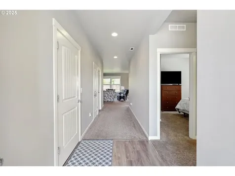9500 NE 106th Way Vancouver WA 98662