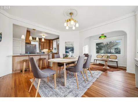 1908 NE Halsey Street Portland OR 97232
