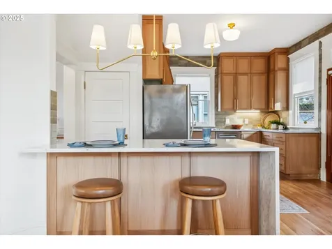 1908 NE Halsey Street Portland OR 97232
