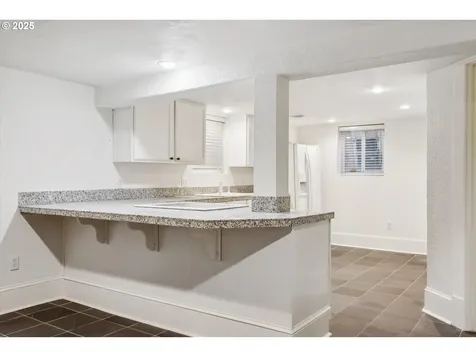 1908 NE Halsey Street Portland OR 97232