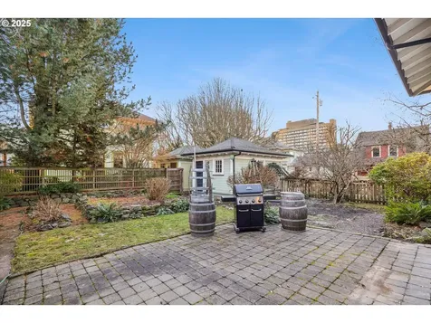 1908 NE Halsey Street Portland OR 97232