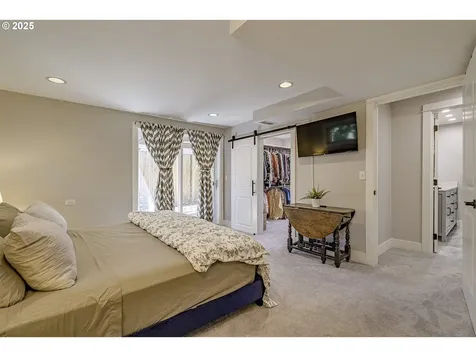 10345 SW 80th Avenue Portland OR 97223