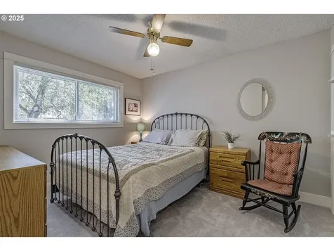 10345 SW 80th Avenue Portland OR 97223