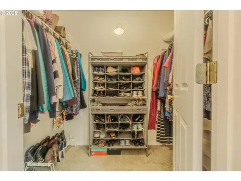 228 NW Fairhaven Lane Dallas OR 97338