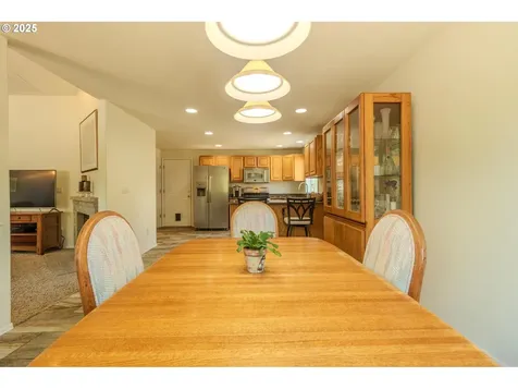 228 NW Fairhaven Lane Dallas OR 97338