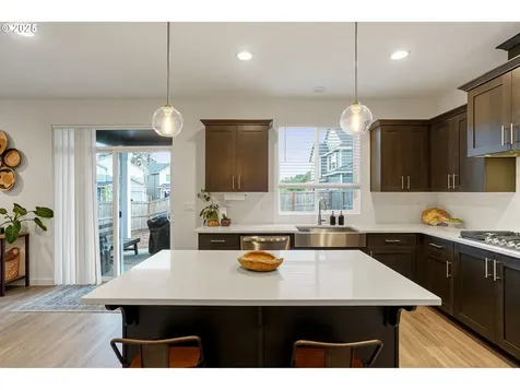 301 W 17th Street Lafayette OR 97127
