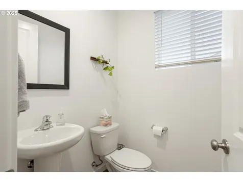 301 W 17th Street Lafayette OR 97127
