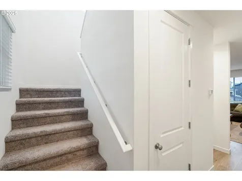 301 W 17th Street Lafayette OR 97127