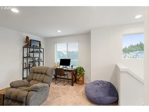 301 W 17th Street Lafayette OR 97127