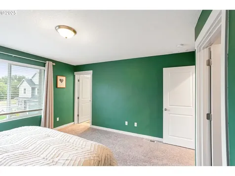 301 W 17th Street Lafayette OR 97127