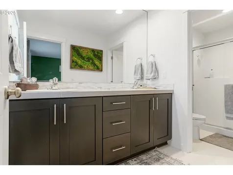 301 W 17th Street Lafayette OR 97127
